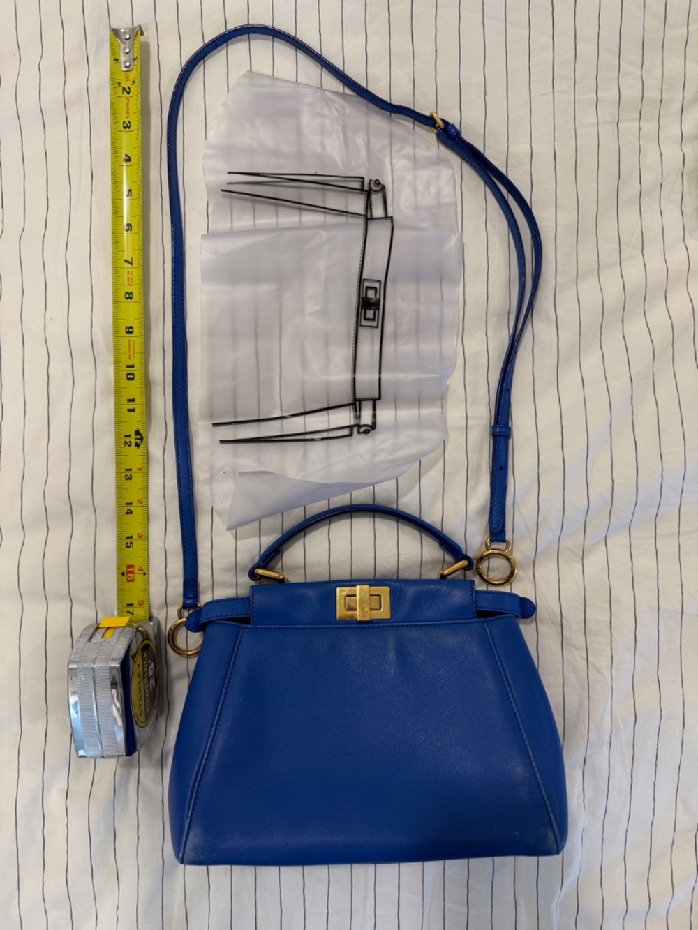 Authentic Fendi Peekaboo small - Picture 14 of 16